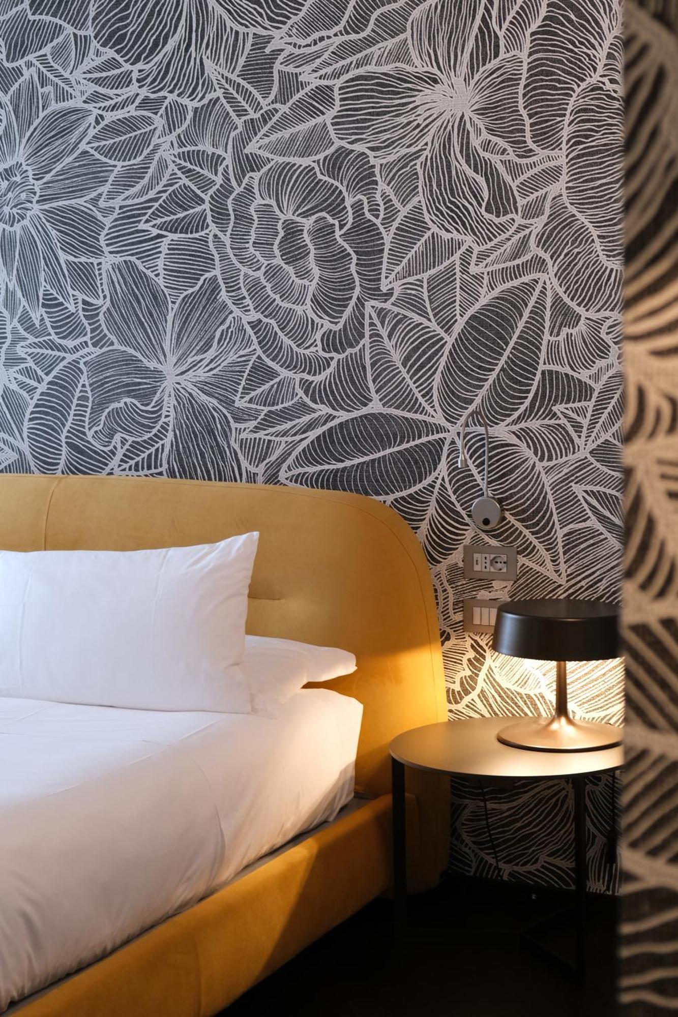 Bianca Relais, By R Collection Hotels Oggiono Екстериор снимка